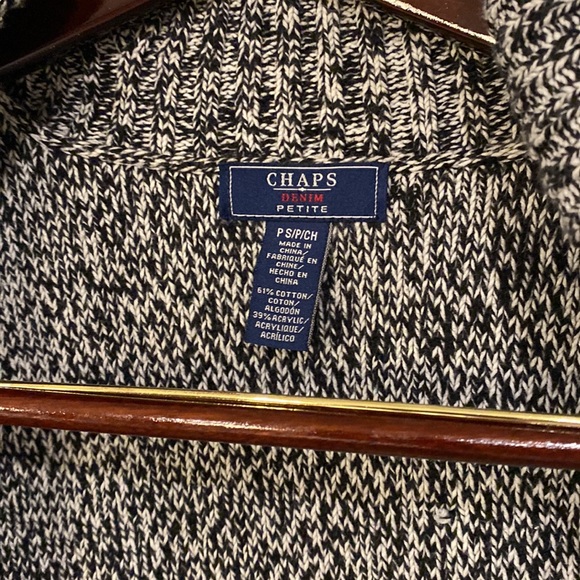 Chaps👚Sweater Vest -BLACK/WHITE print-Sleeveless👚 SIZE:P S /SMALL👚worn twice - Picture 4 of 7